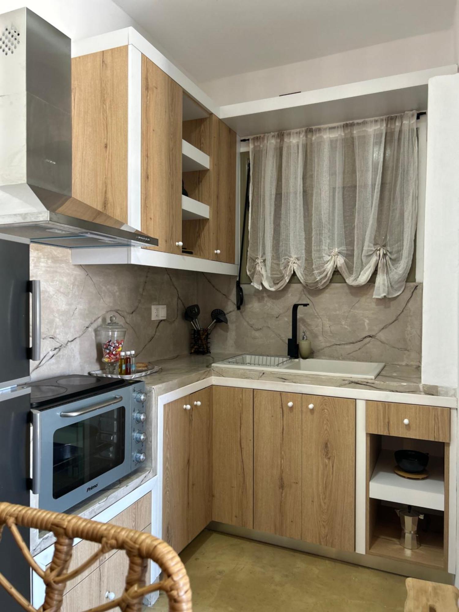 Sonia'S Luxury Apartment With Jacuzzi กามิลารี ภายนอก รูปภาพ